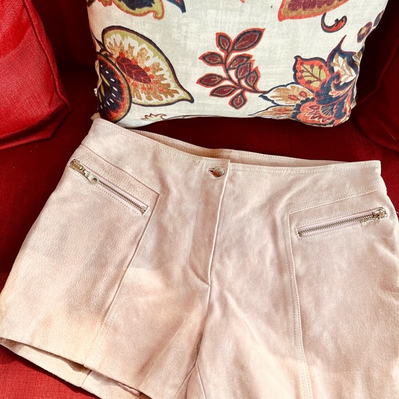 Wilson’s Leather Dusty pink suede mid rise Shorts Size 8, NWOT - Picture 6 of 7